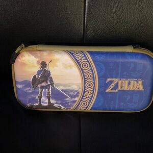 Nintendo Switch The Legend of Zelda Blue and Gold Case